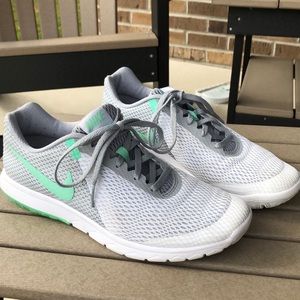 Nike flex experience RN 6